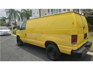 Ford Puerto Rico E-250 2004