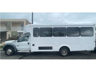 Guagua Turstica de pasajeros, Ford Puerto Rico