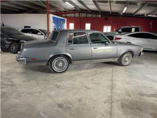 Cutlass supren 1987 4 puertas , Oldsmobile Puerto Rico