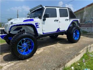 Jeep Puerto Rico Jeep 2013 con solo 40 mil millas nico dueo 