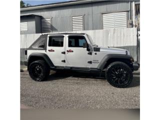 Jeep Puerto Rico Jeep Wrangler 2012 94,000 millas