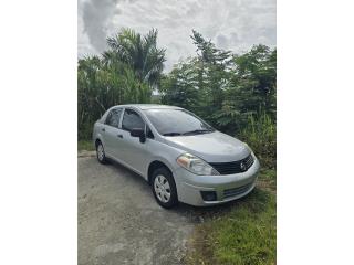 Nissan Puerto Rico Nissan Versa 2011,standard no es CVT poco mil