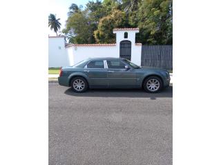 Chrysler Puerto Rico CHYRSLER 300C 2006, HEMI 75MIL APROX. ESCUCH 