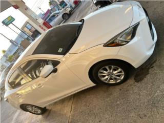 Toyota Puerto Rico Toyota yaris sedan standard 8,000 2017 