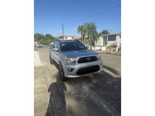 Toyota Puerto Rico Tacoma 75mil millas
