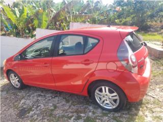 Toyota Puerto Rico Prius c 2013 