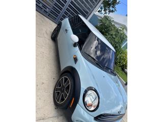 MINI  Puerto Rico Mini Cooper 2012 est�ndar 
