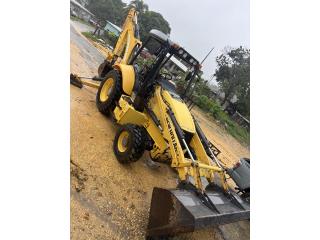 Equipo Construccion Puerto Rico New Holand b95c