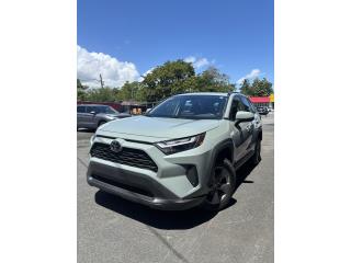 Toyota Puerto Rico Toyota XLE 2024 pocas millas, pago desde $535