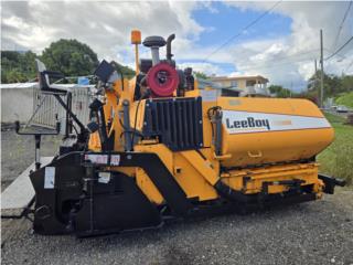 Equipo Construccion Puerto Rico Leeboy 8515D paver