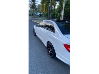 Mercedes , Mercedes Benz Puerto Rico
