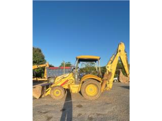 Equipo Construccion Puerto Rico Digger New Holand 110 2004 4x4 $35,000