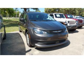 Chrysler Puerto Rico 2021 Chrysler Voyager L 9700 millas esta nuev