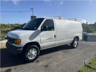 Ford Puerto Rico E-250 gasolina 