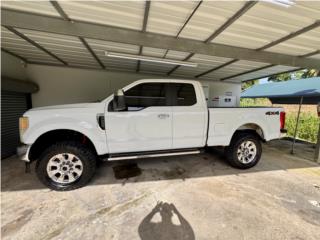 Ford Puerto Rico Ford F250 4x4 V8