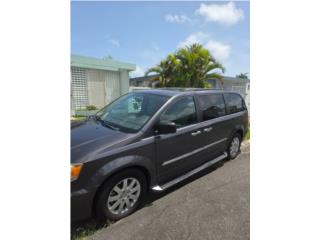 Chrysler Puerto Rico Venta Guagua Van Town and Country 2015