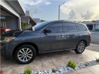 Nissan Puerto Rico Nissan Pathfinder 2013 La guagua es de un sol