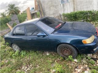 Toyota Puerto Rico Toyota corolla 2001 cuatro puerta  $ 2,000