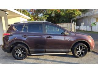 Toyota Puerto Rico Rav4 2017 modelo SE cuerosa sunroof pantalla 