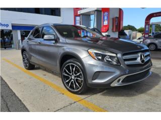Mercedes Benz Puerto Rico Mersedes gla 2015 exelentes condiciones fp