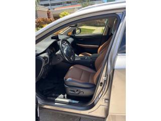 Lexus Puerto Rico lexus NX300 2019  con solo 25300 millas  