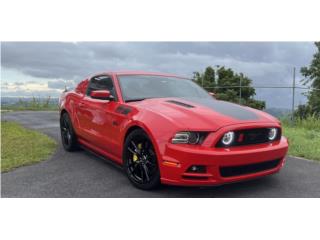 Ford Puerto Rico Mustang GT 2013 