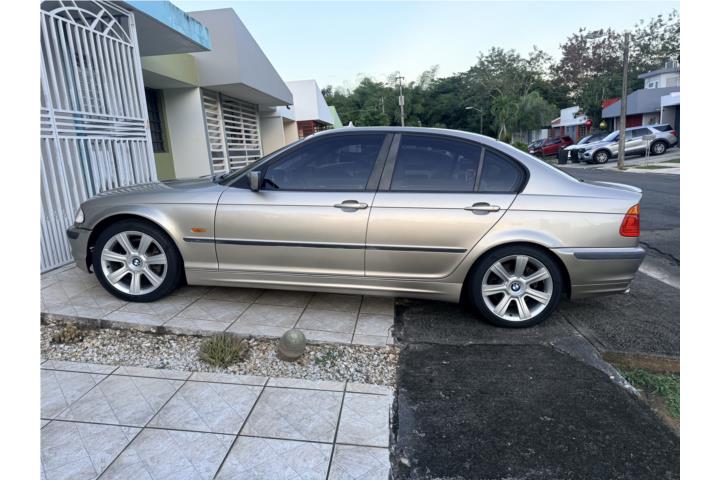 BMW 325i del 2001