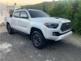 Toyota Puerto Rico Tacoma blanca perla solo 29 mill millas