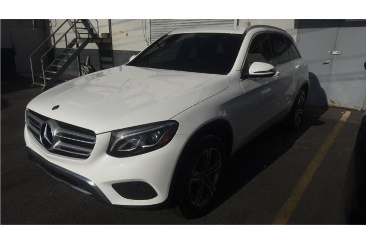 2018 Mercedes-Benz GLC300