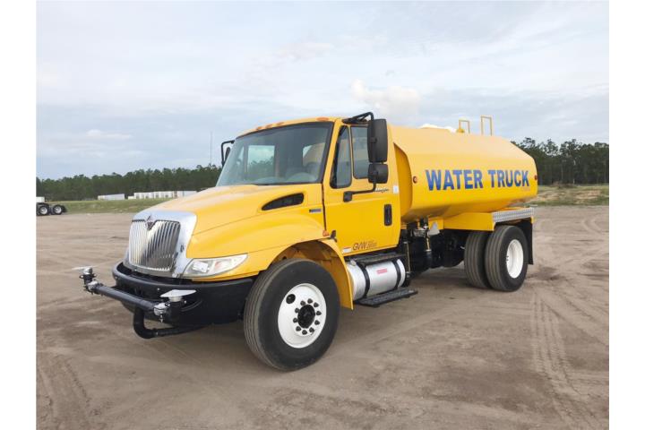 International water Truck