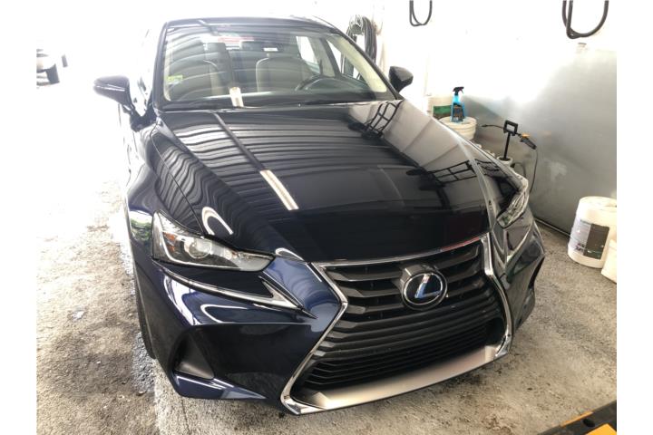 2017 Lexus IS