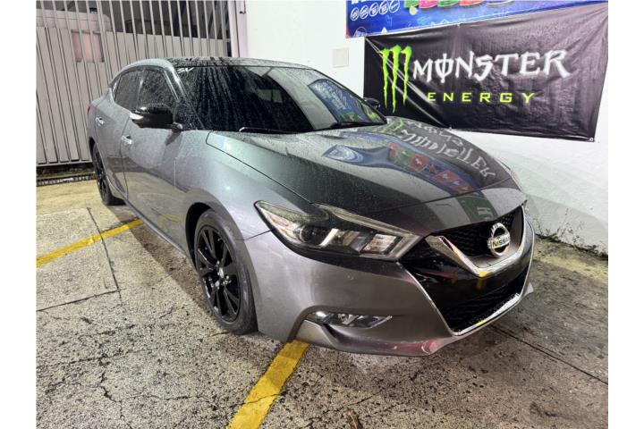 Nissan Maxima del 2016