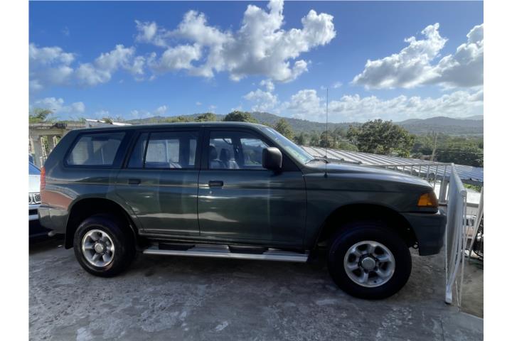 Mitsubishi Nativa del 1997