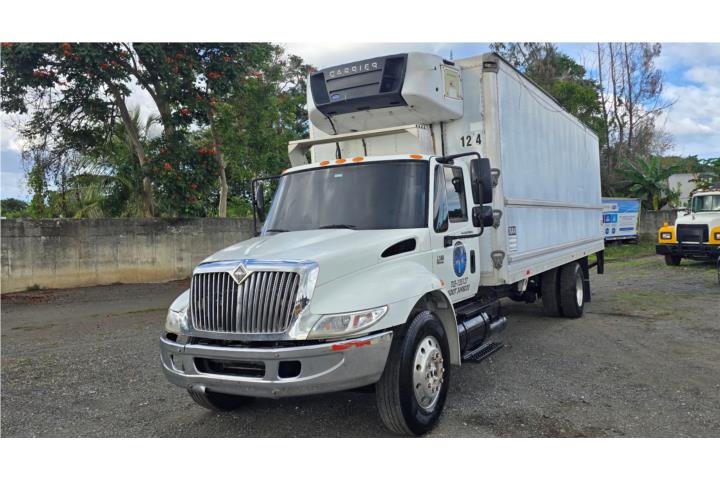 International 4300 2007 lifter 24´refrigerado