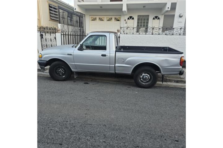Mazda B2300 del 2006
