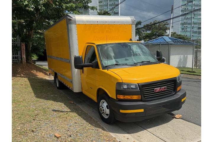 GMC Savana del 2020