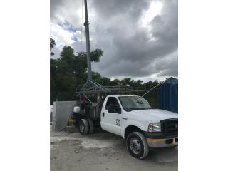 Ford Puerto Rico Gr�a Smeal 5 Toneladas montada en Ford 350 