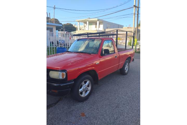 Mazda B2300 del 1997