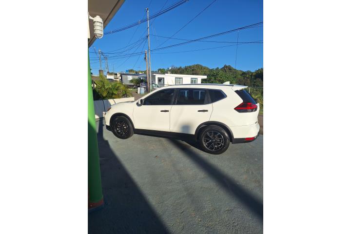 Nissan Rogue del 2017