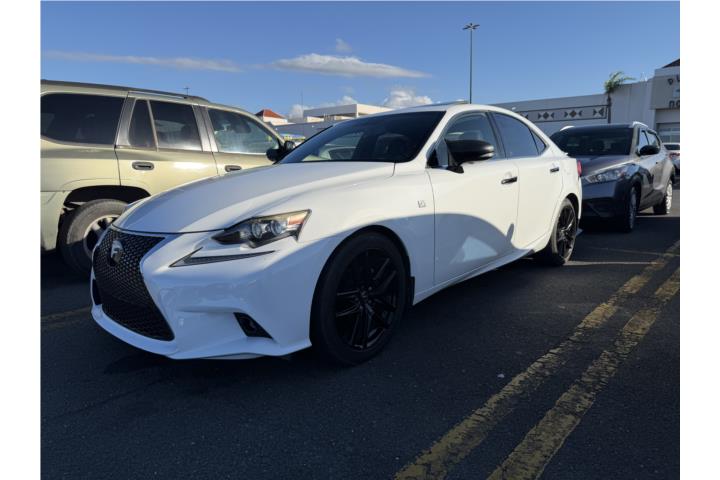 2015 Lexus IS
