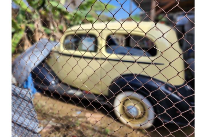 1935 Chevrolet Master with Suicide Doors