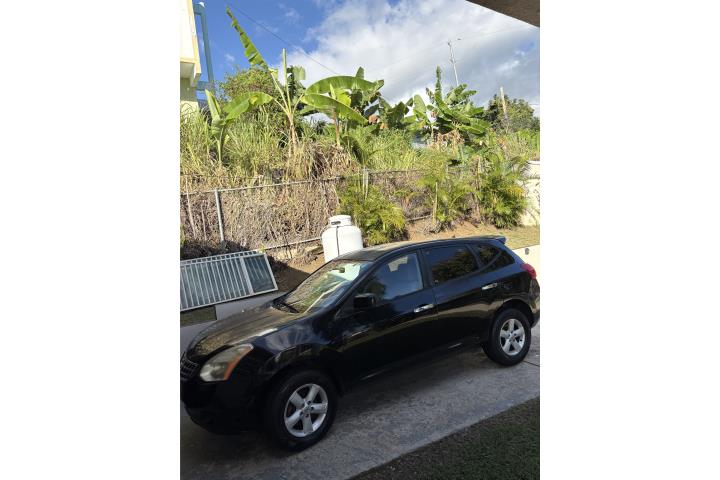 Nissan Rogue del 2010