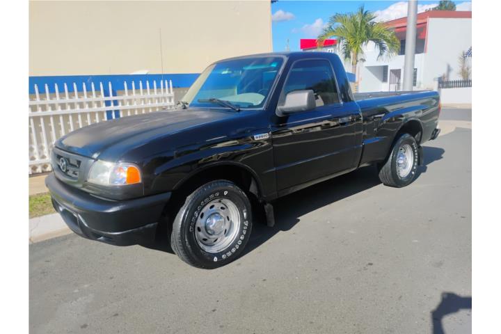 2001 Mazda B2500 STD
