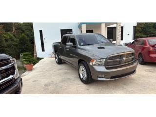 RAM Puerto Rico Dodge RAM 1500 2012 4 puertas 4*4