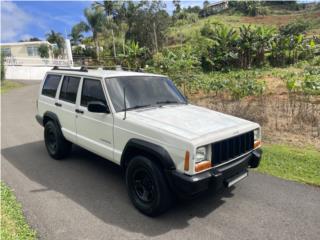 Jeep Puerto Rico Aire malvete excelente de motor y trasnmicion