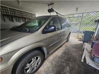 Dodge Puerto Rico Caravan con rampa