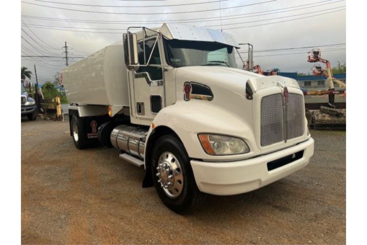 2013 Kenworth Tanker Truck