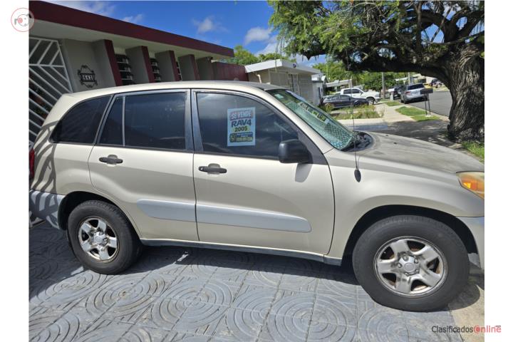 $1500 Toyota RAV4 2005