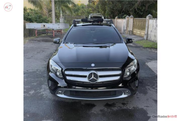 Mercedes Benz GLA 250