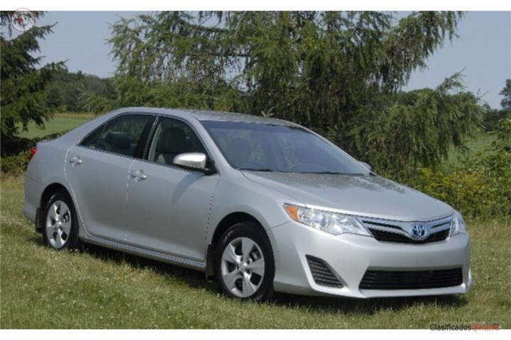 Toyota camry 2012 80000 millas 5000 $